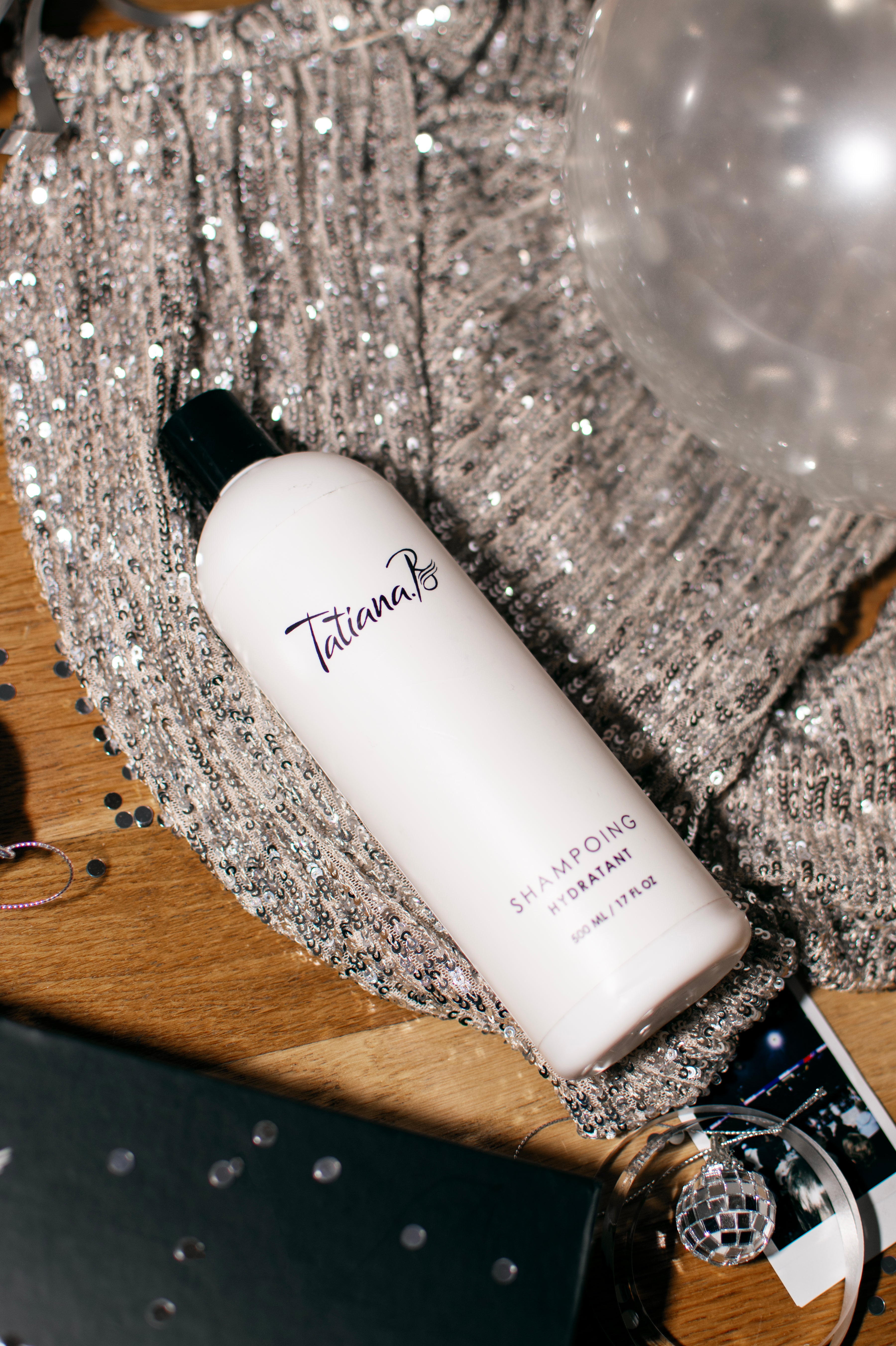 SHAMPOING HYDRATANT POUR CHEVEUX DESHYDRATES