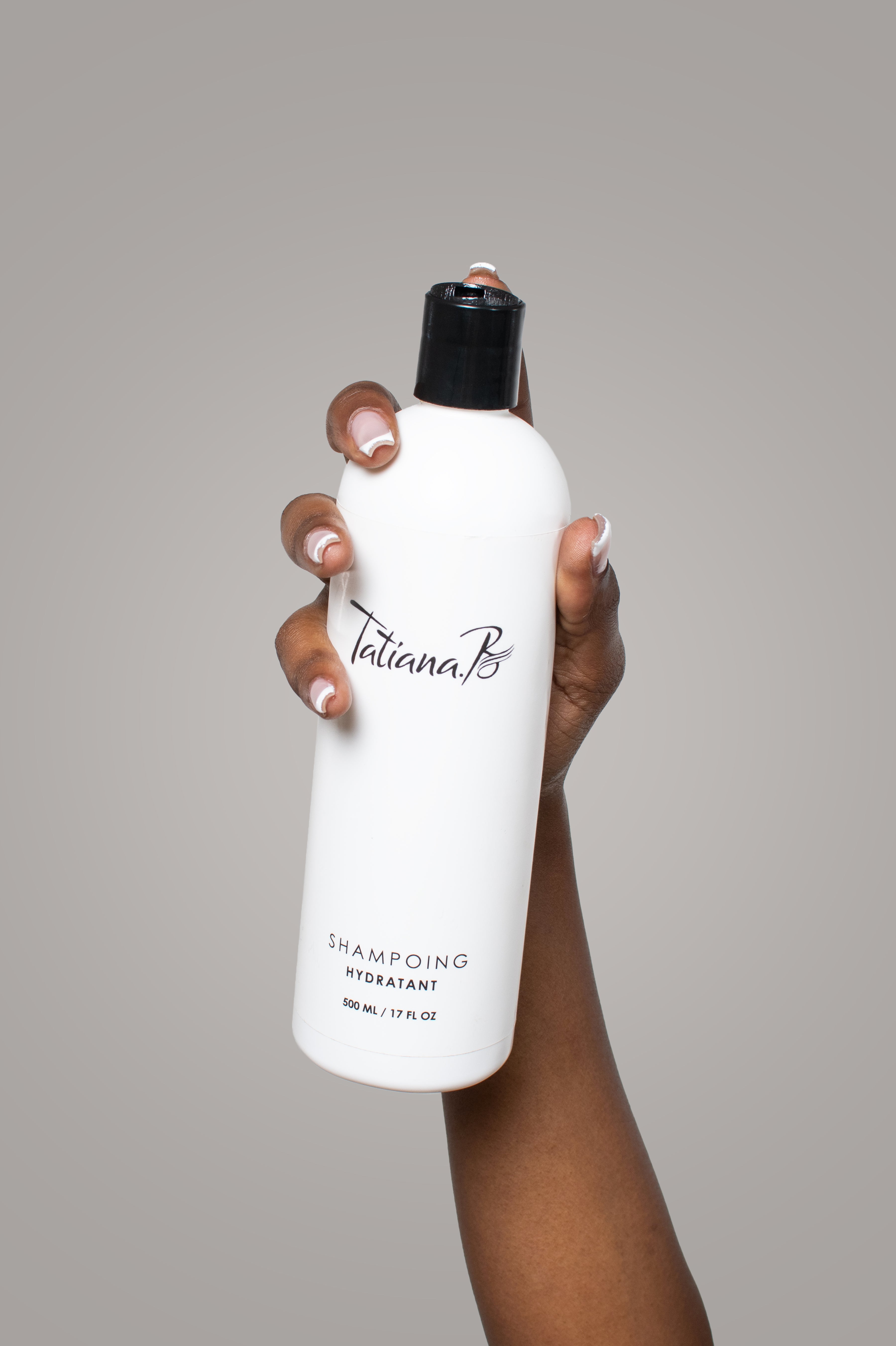 SHAMPOING HYDRATANT POUR CHEVEUX DESHYDRATES